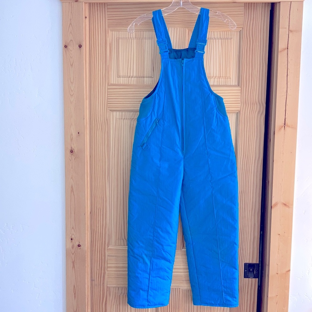Girls ski bib.